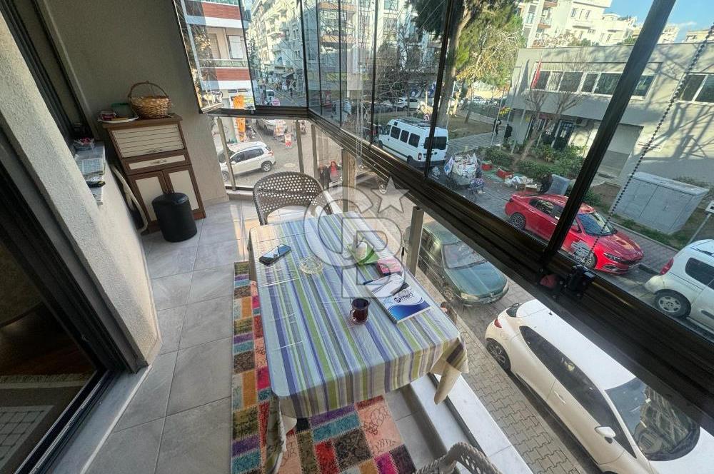 NERGİZ'DE; KAPALI MUTFAK, 2 BANYO, YENİ BİNA, EŞYALI KİRALIK 2+1