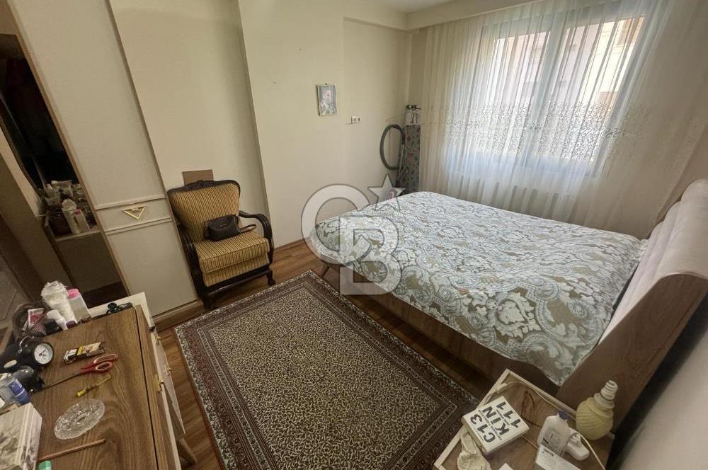 NERGİZ'DE; KAPALI MUTFAK, 2 BANYO, YENİ BİNA, EŞYALI KİRALIK 2+1