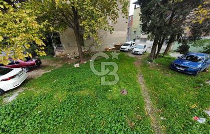 Bornovanın kalbinde 115 m2 imarlı yatırıma uygun satılık arsa