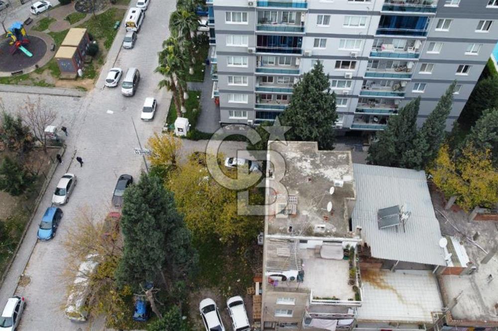 Bornovanın kalbinde 115 m2 imarlı yatırıma uygun satılık arsa