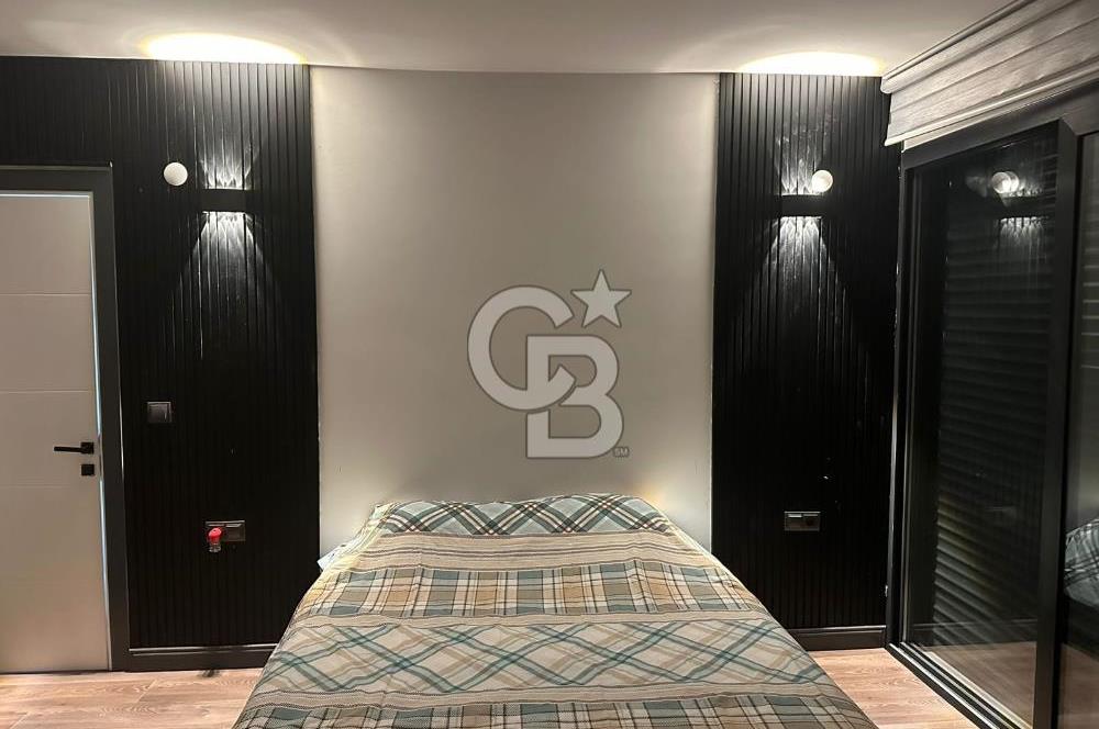Denize 50 Adım Bahçeli Lüks Villa