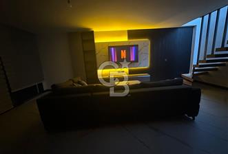 Denize 50 Adım Bahçeli Lüks Villa