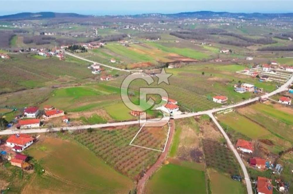 Kandıra ballar'da Asfalt yola cephe %40 imarlı satılık arsa