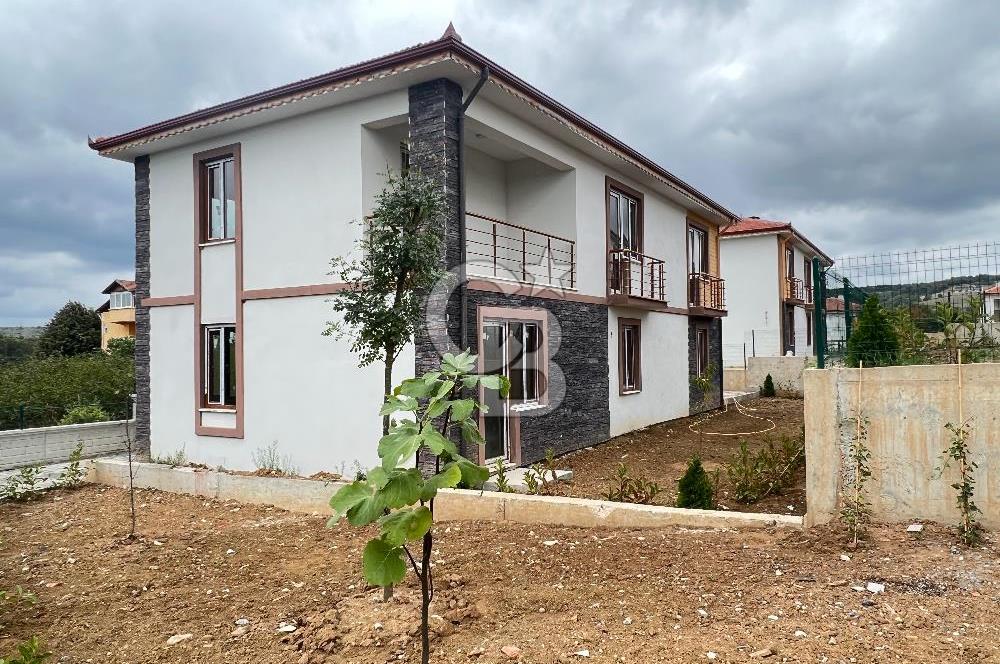 İzmit Çubukluda Müstakil Bahçeli 4+1 Villa