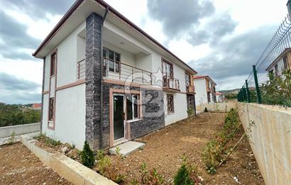İzmit Çubukluda Müstakil Bahçeli 4+1 Villa