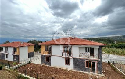 İzmit Çubukluda Müstakil Bahçeli 4+1 Villa