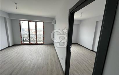 Arnavutköy Skypark2 sitesinde 1+1 Satılık önü açık daire.