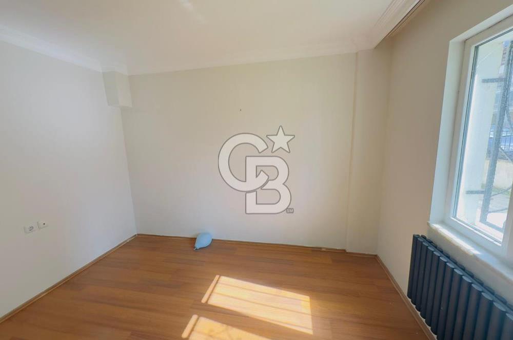 Manisa Yunusemre 75. Yıl'da Kiralık 3+1 Bahçe Katı Daire (130m²)