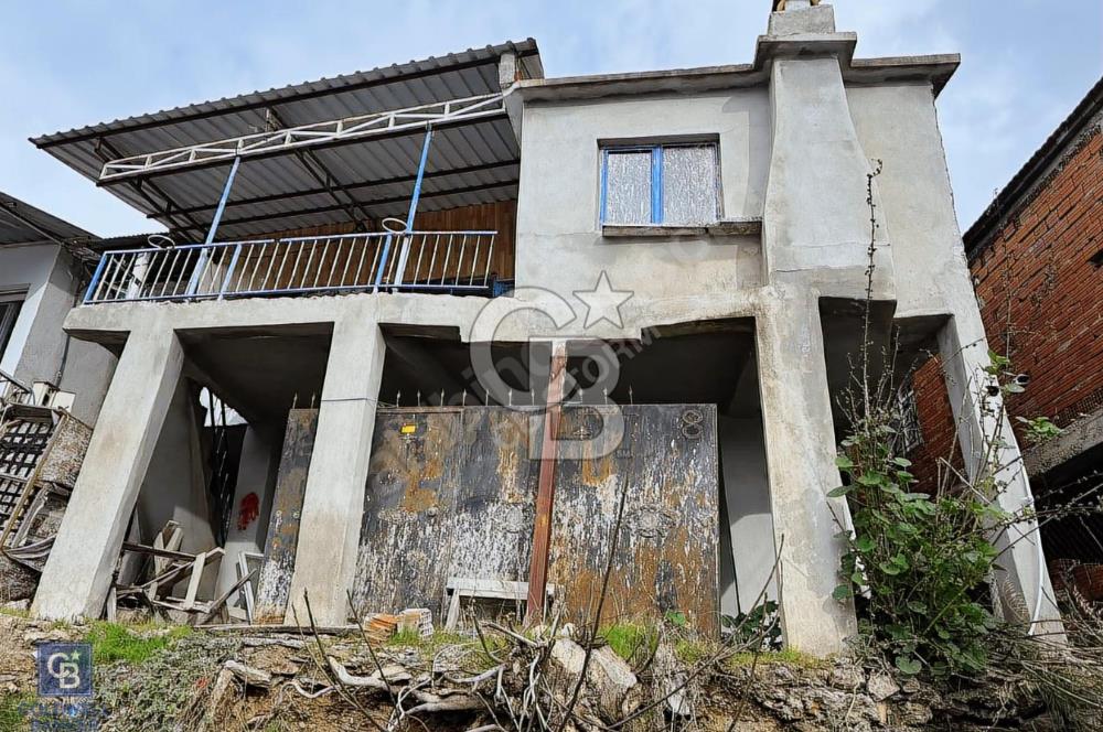 KAVACIK KÖY İÇERİSİNDE SATILIK 2 KATLI İMARLI TAŞ EV