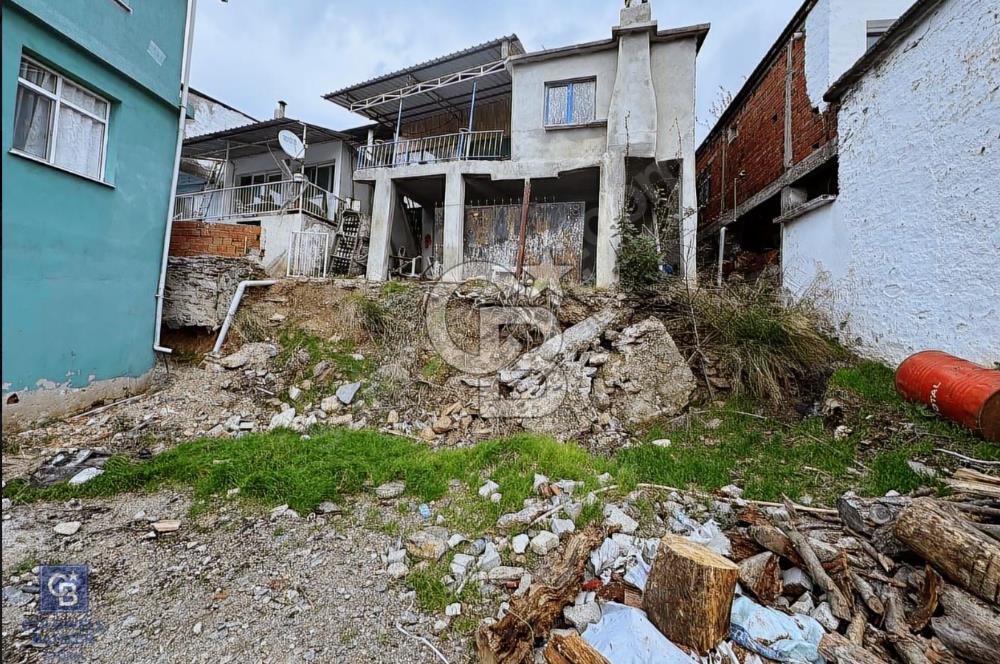 KAVACIK KÖY İÇERİSİNDE SATILIK 2 KATLI İMARLI TAŞ EV