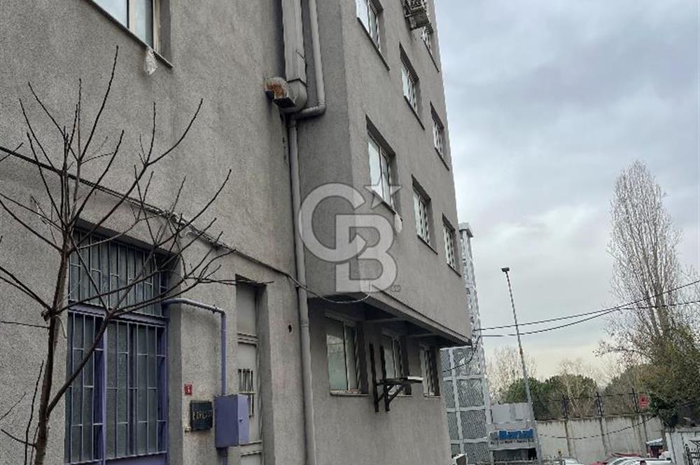 AYAZAĞA KOMPLE SATILIK TİCARİ BİNA