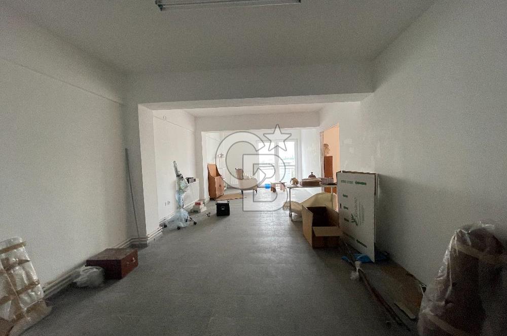 AYAZAĞA KOMPLE SATILIK TİCARİ BİNA
