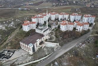 Ankara memlik köyünde komple satılık bina