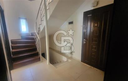 GÖLBAŞI UÇHİSAR SİTESİ SATILIK VİLLA