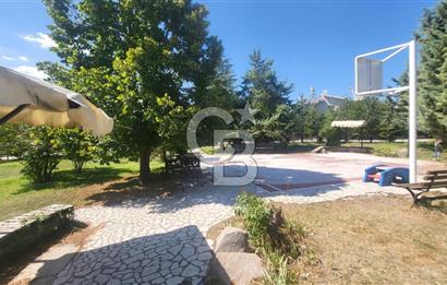 GÖLBAŞI UÇHİSAR SİTESİ SATILIK VİLLA