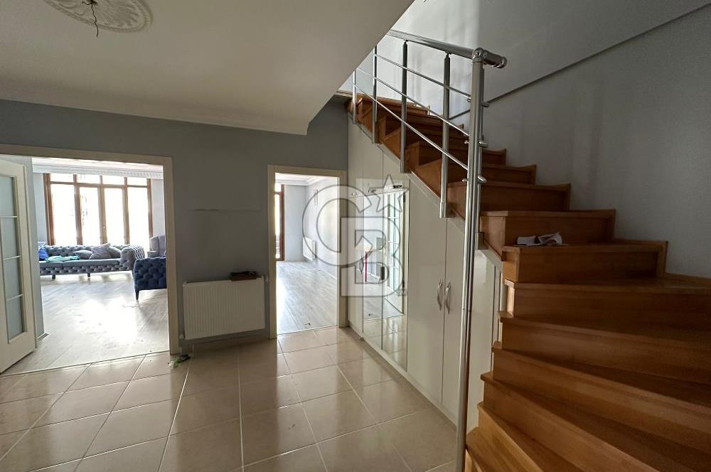 GEBZE MERKEZDE 240m2 4+2 KAPALI+AÇIK OTOPARKLI DUBLEX