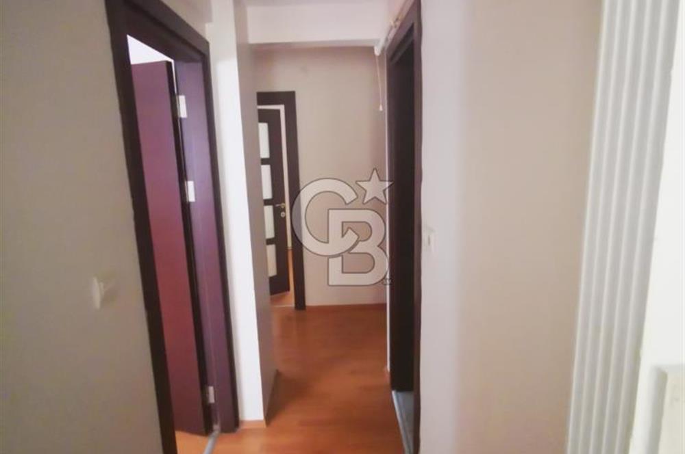 ÇAMLIK MAHALLESİ'NDE BAKIMLI 3+1 SATILIK DAİRE