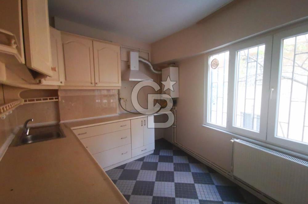 ÇAMLIK MAHALLESİ'NDE BAKIMLI 3+1 SATILIK DAİRE