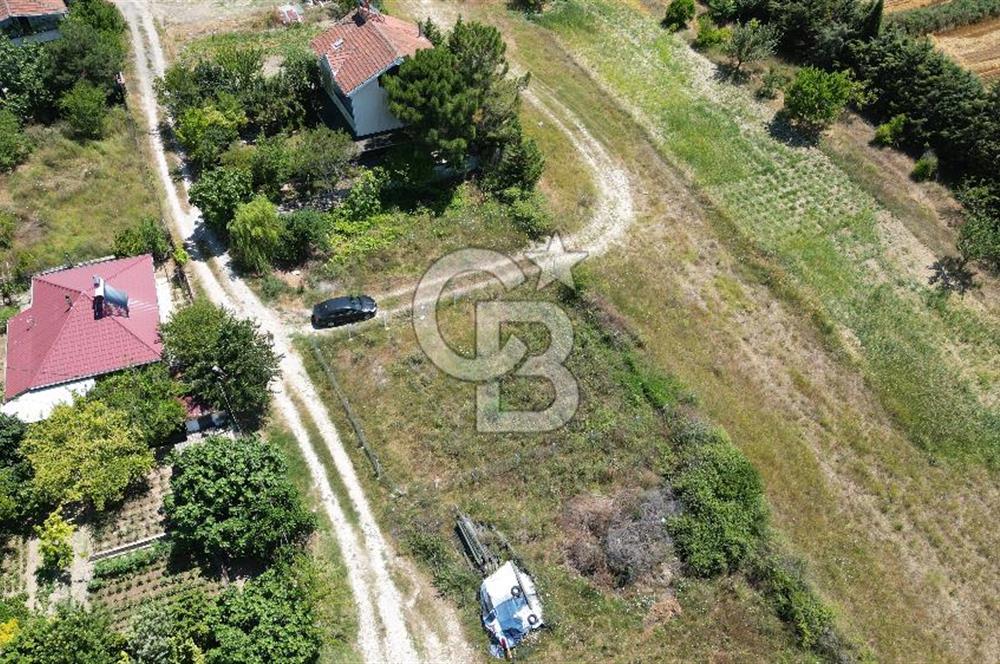 ÇATALCA KABAKÇA VİLLA BÖLGESİNDE 666 M2 FIRSAT ARSA