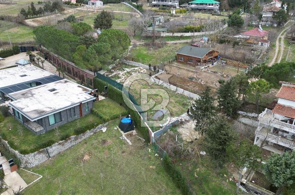 ÇATALCA KABAKÇA VİLLA BÖLGESİNDE 666 M2 FIRSAT ARSA