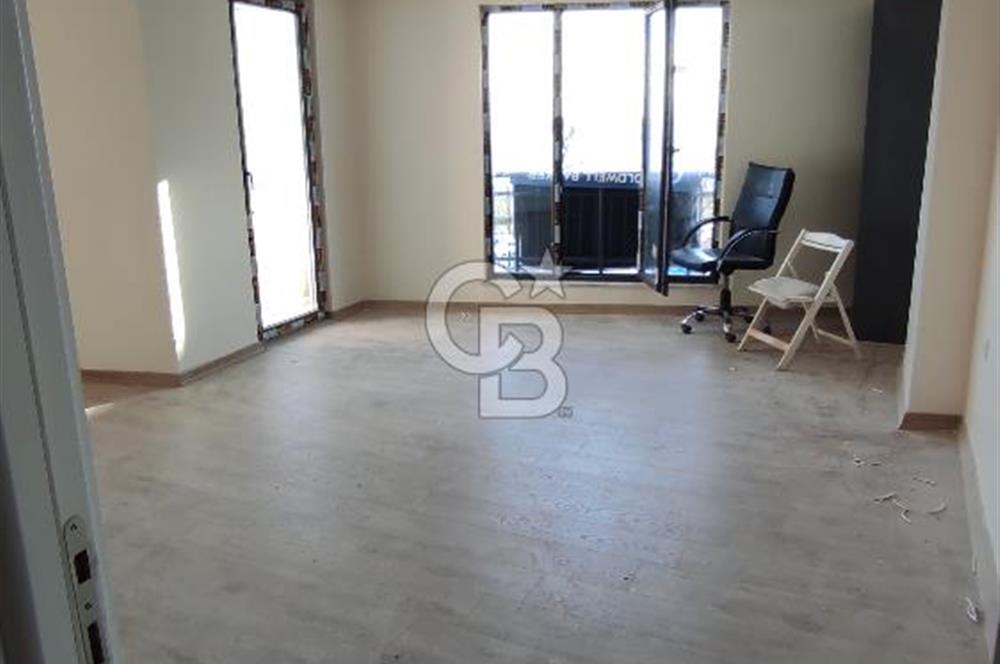 Avcılar Denizköşkler'de Deniz Manzaralı Satılık 2+1 Daire
