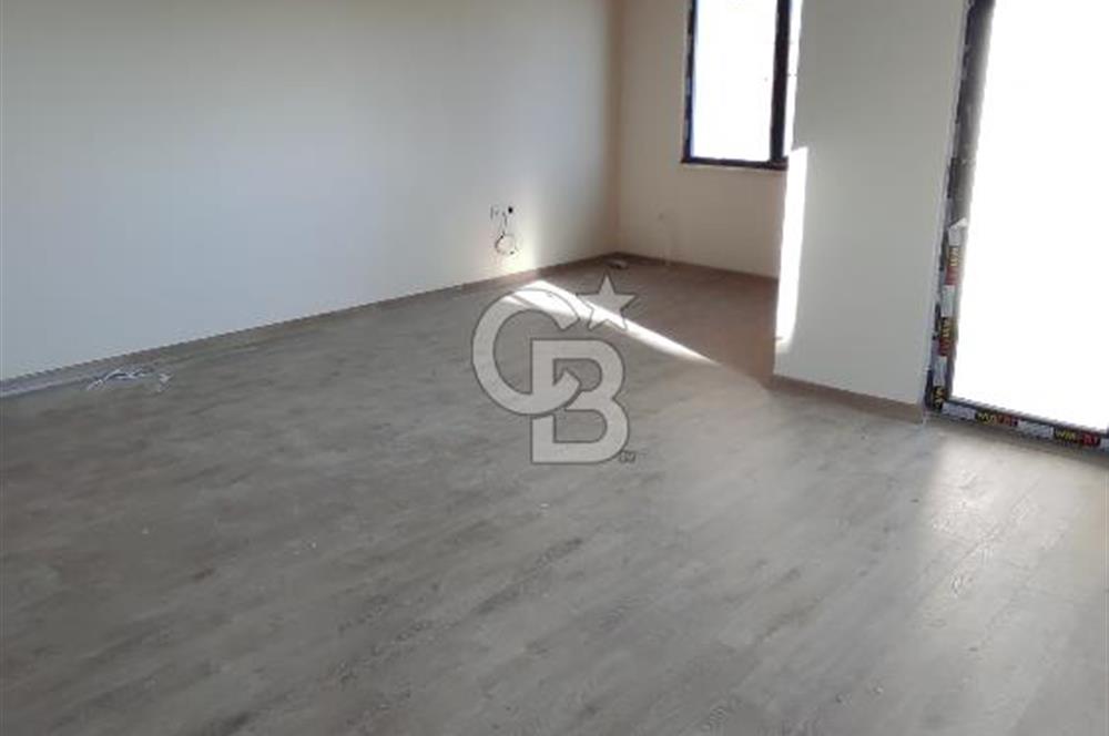 Avcılar Denizköşkler'de Deniz Manzaralı Satılık 2+1 Daire
