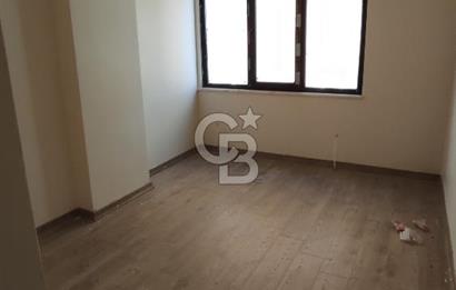 Avcılar Denizköşkler'de Deniz Manzaralı Satılık 2+1 Daire