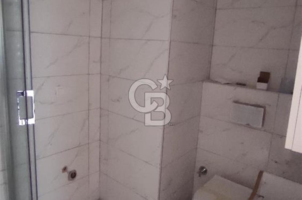 Avcılar Denizköşkler'de Deniz Manzaralı Satılık 2+1 Daire