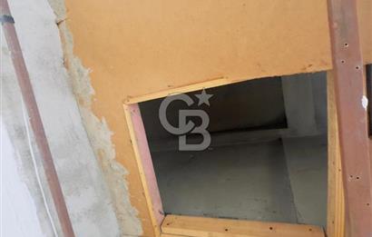 Üçyol Betonyol Üzeri Satılık 25 m2 Taban Oturumlu 35 m2 Dükkan