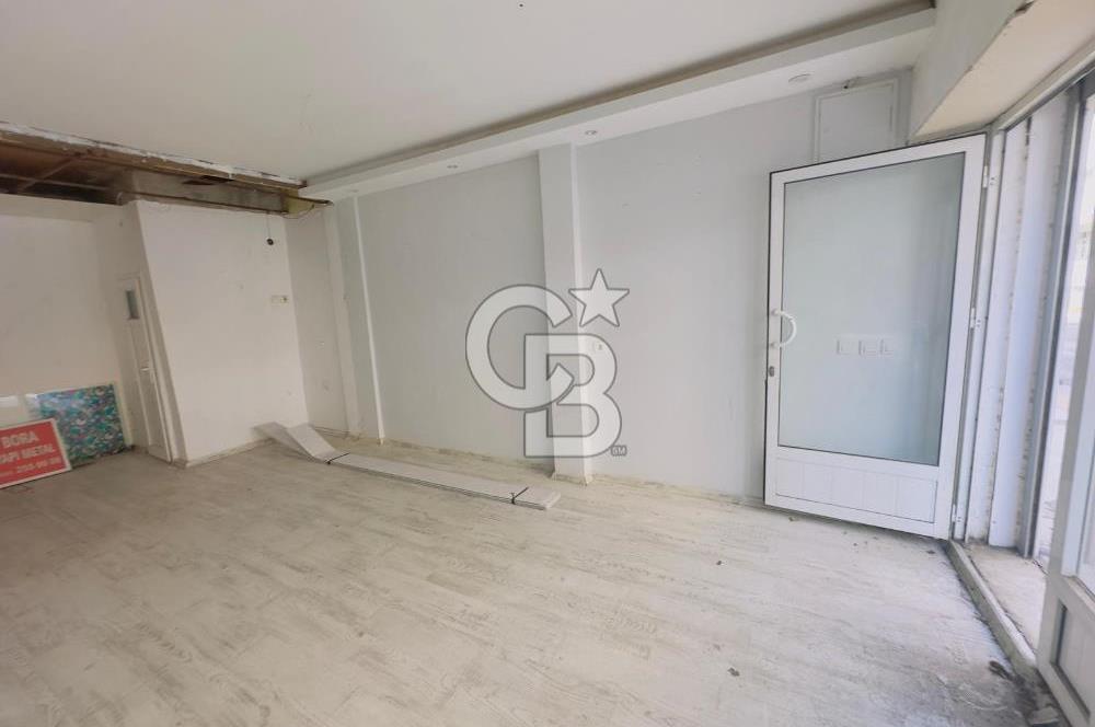 Üçyol Betonyol Üzeri Satılık 25 m2 Taban Oturumlu 35 m2 Dükkan