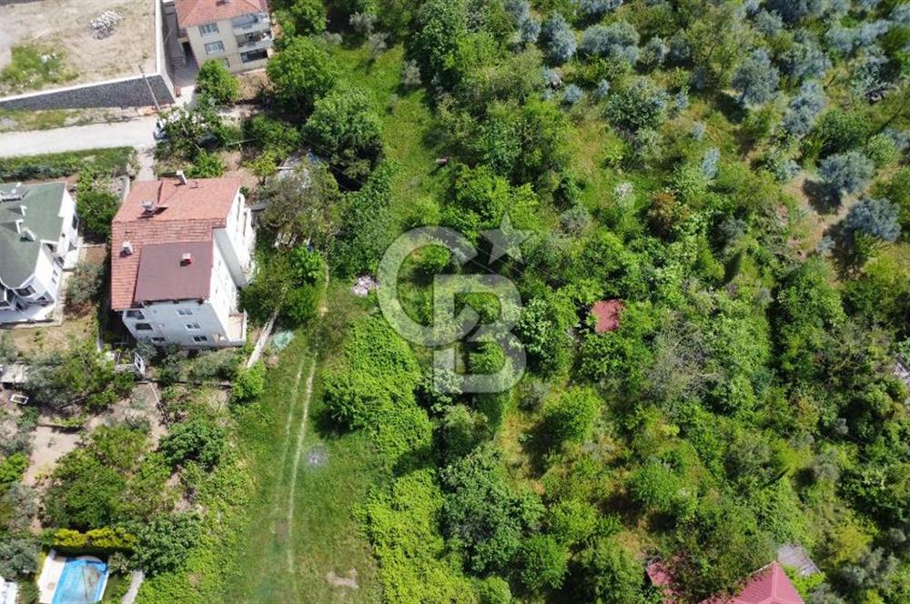 KARAMÜRSEL'DE KONUT İMARLI 375 M² ARSA