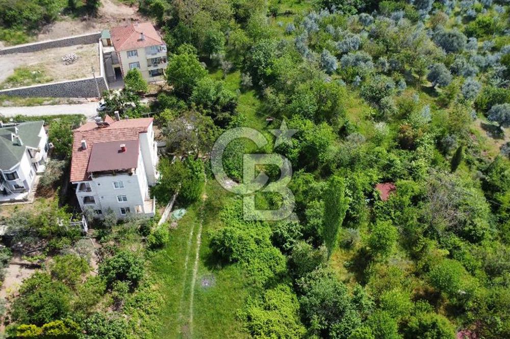 KARAMÜRSEL'DE KONUT İMARLI 375 M² ARSA