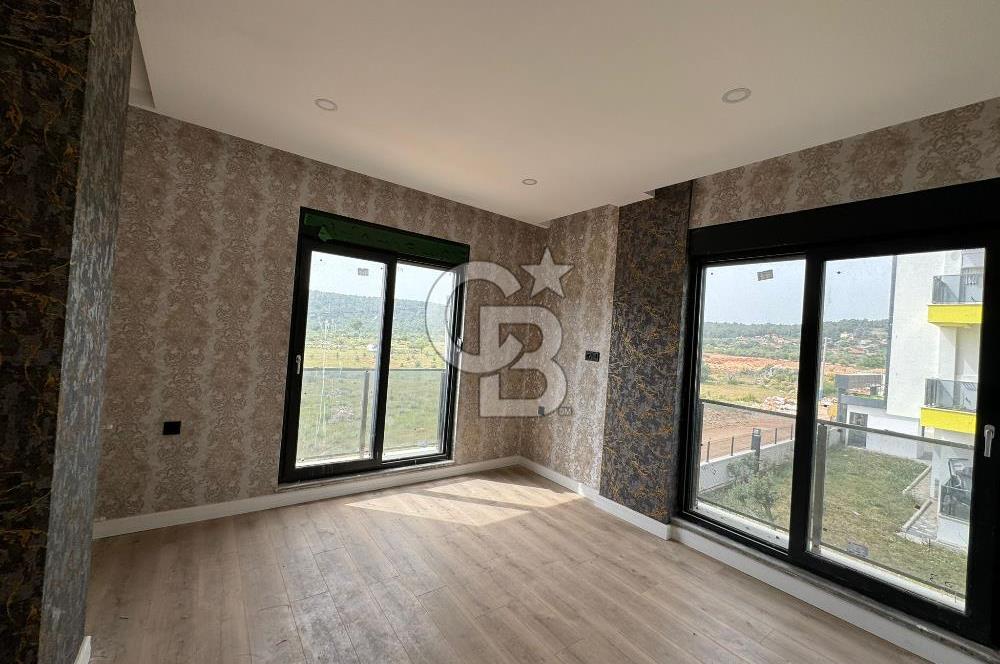 MAZININ İNCİSİ VİVA 1'DE NEFES KESİCİ MANZARALI SATILIK 2+1 DAİRE