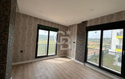 MAZININ İNCİSİ VİVA 1'DE NEFES KESİCİ MANZARALI SATILIK 2+1 DAİRE