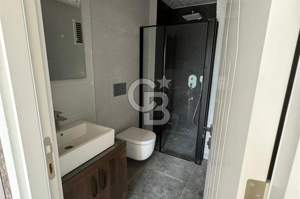 MAZININ İNCİSİ VİVA 1'DE NEFES KESİCİ MANZARALI SATILIK 2+1 DAİRE