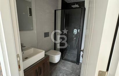 MAZININ İNCİSİ VİVA 1'DE NEFES KESİCİ MANZARALI SATILIK 2+1 DAİRE