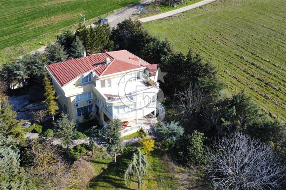 BÜYÜKÇEKMECE KUMBURGAZ'DA 3.363M² DENİZ MANZARALI VİLLA İMARLI