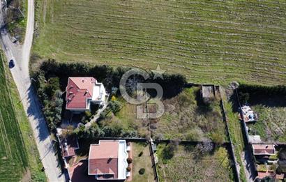 BÜYÜKÇEKMECE KUMBURGAZ'DA 3.363M² DENİZ MANZARALI VİLLA İMARLI