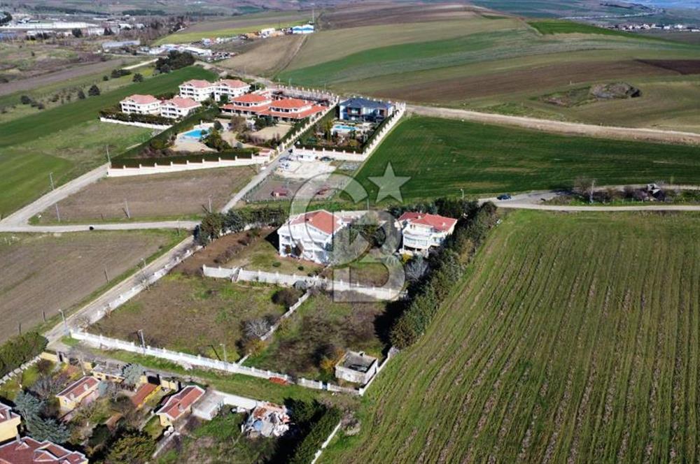 BÜYÜKÇEKMECE KUMBURGAZ'DA 3.363M² DENİZ MANZARALI VİLLA İMARLI