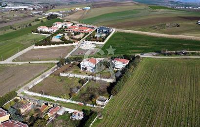 BÜYÜKÇEKMECE KUMBURGAZ'DA 3.363M² DENİZ MANZARALI VİLLA İMARLI