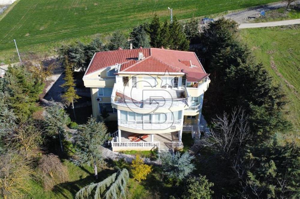 BÜYÜKÇEKMECE KUMBURGAZ'DA 3.363M² DENİZ MANZARALI VİLLA İMARLI