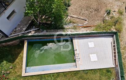 Yeni Foça' da Satılık Eşyalı 170 m² Villa Coldwell Banker PH