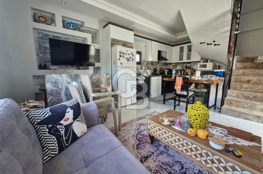 Yeni Foça' da Satılık Eşyalı 170 m² Villa Coldwell Banker PH