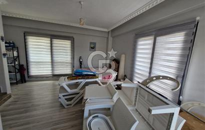 Yeni Foça' da Satılık Eşyalı 170 m² Villa Coldwell Banker PH