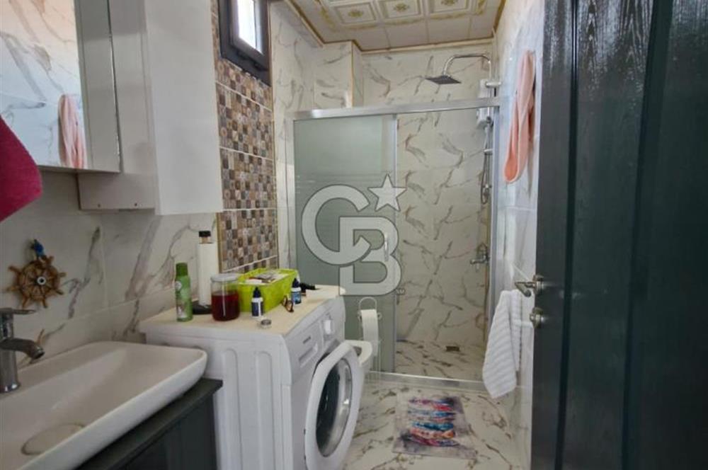 Yeni Foça' da Satılık Eşyalı 170 m² Villa Coldwell Banker PH