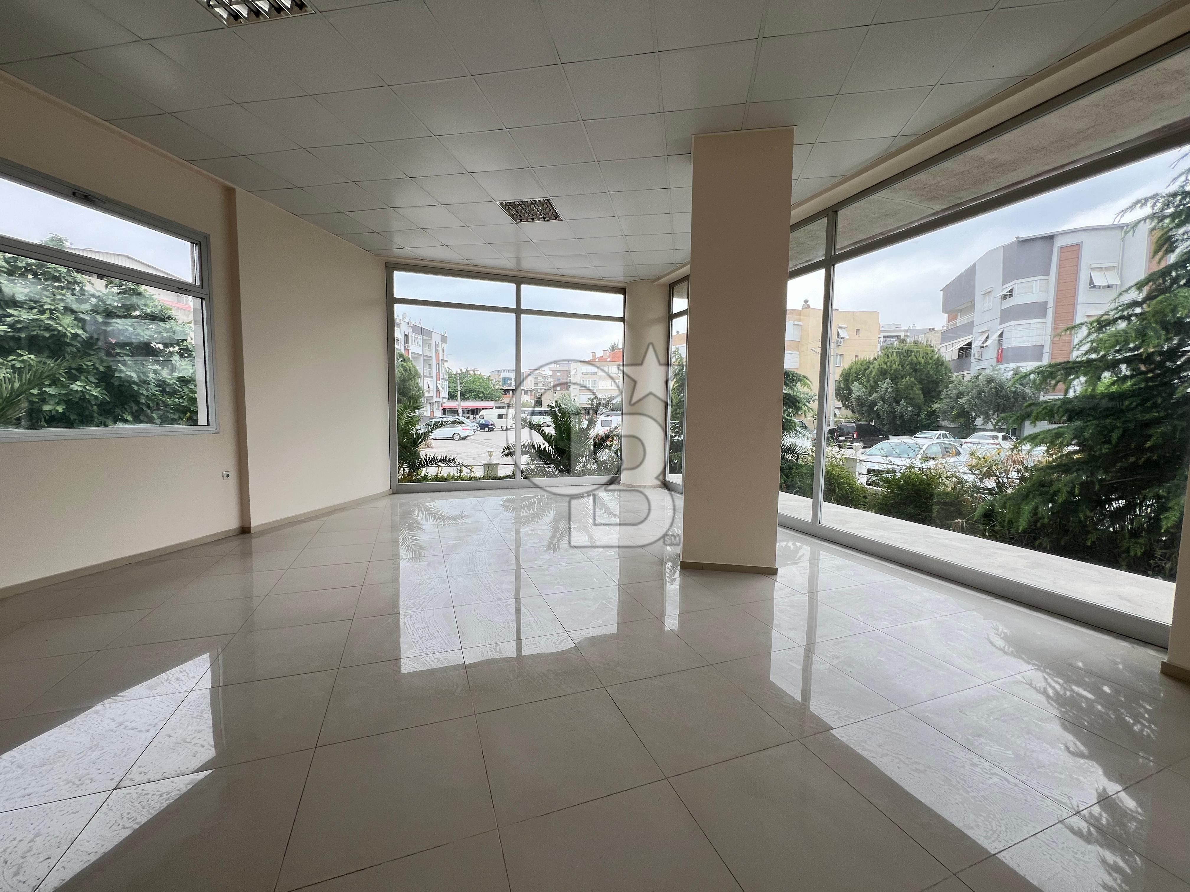 Ataşehir  Kiralık Dükkan