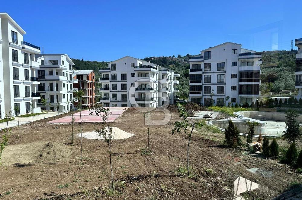 MUDANYA;HALİTPAŞA MAVİ YEŞİL SİT. DE SATILIK BAKIMLI 3,5+1 DAİRE