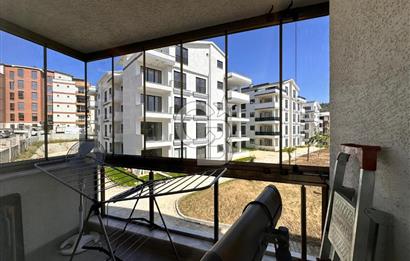 MUDANYA;HALİTPAŞA MAVİ YEŞİL SİT. DE SATILIK BAKIMLI 3,5+1 DAİRE