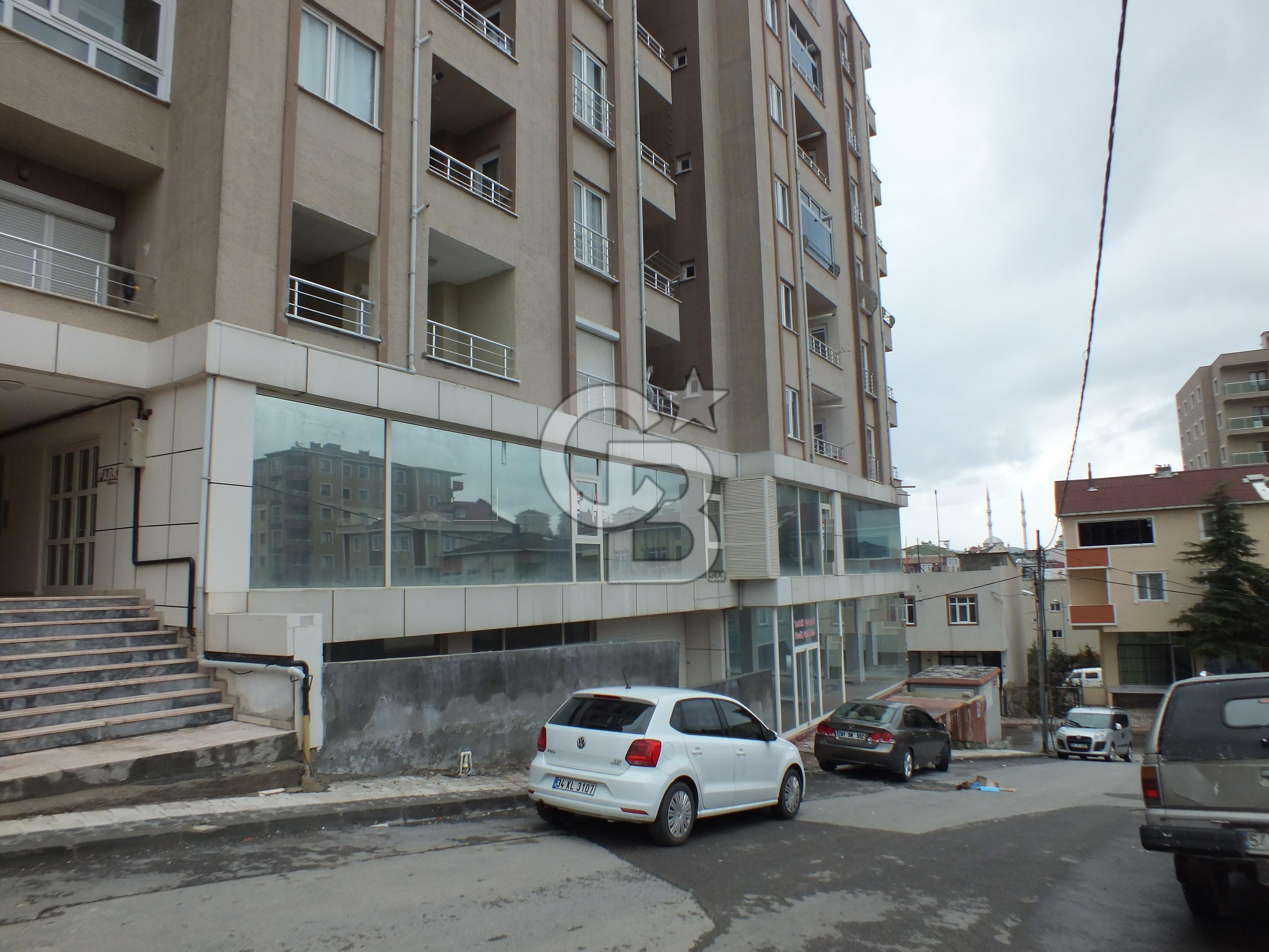 Sancaktepe Yenidoğan Merkezde Kiralık İşyeri Toplutaşımaya Yakın