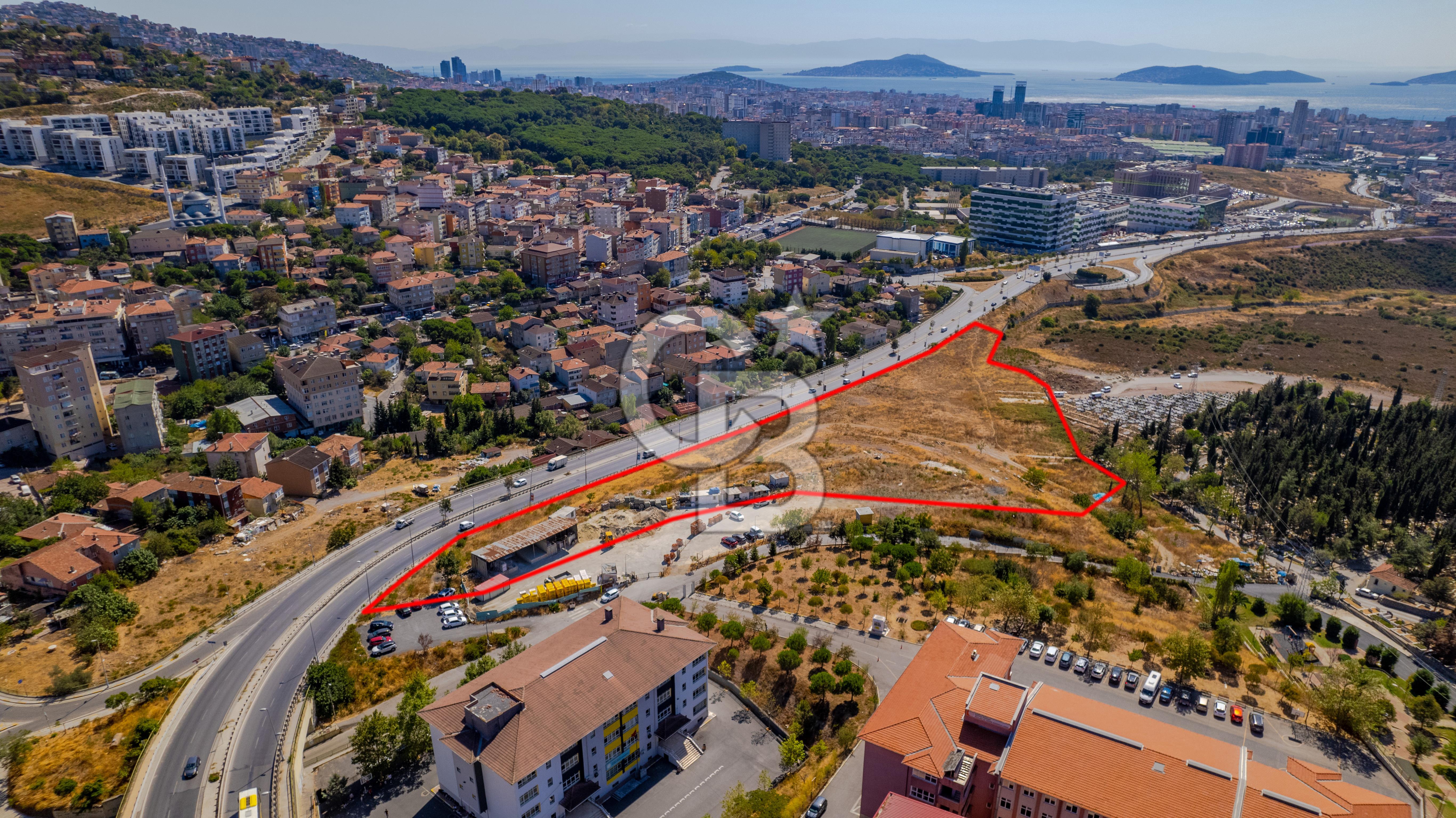 MALTEPEDE 24.520 M2 KONUT İMARLI EMSALSİZ MANZARALI SATILIK ARSA